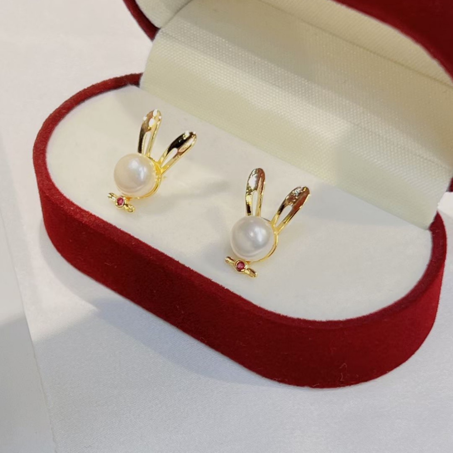 New Year 2023 Rabbit stud earrings are small, cute, fresh, fashionable and lively. Wholesale new style of rabbit Year earrings pic 3
