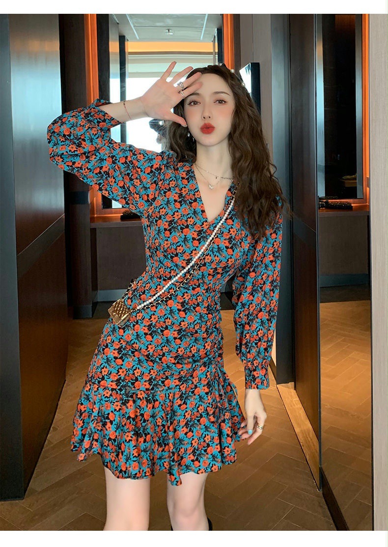 法式碎花V领长袖连衣裙女秋装纯欲风修身性感包臀裙打底辣妹短裙详情21
