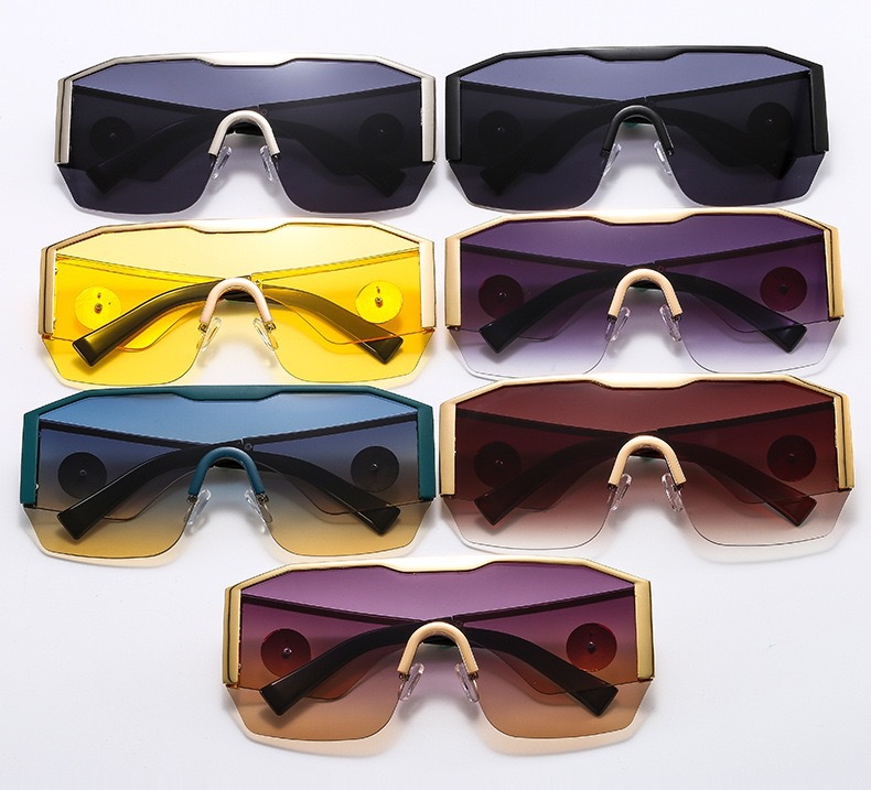 European and American fashionable one-piece glasses for men and women, large-framed sunglasses for street snaps, wide-leg anti-ultraviolet head glasses pic 4