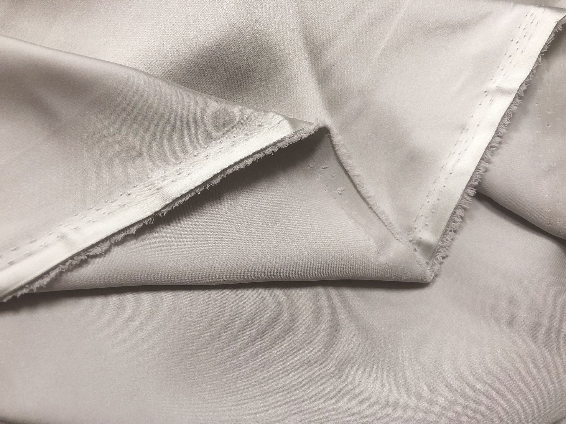 Elastic satin chiffon fabric for spring, summer and autumn trendy fashion underwear dress fabric, silk-like sleeping dress fabric pic 4
