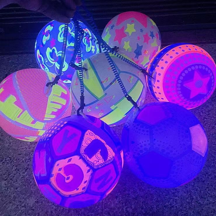 Hot glowing chain patting balls, flashing footballs, rope pulling, fitness swinging balls, inflatable toys, goods, night market stalls pic 8