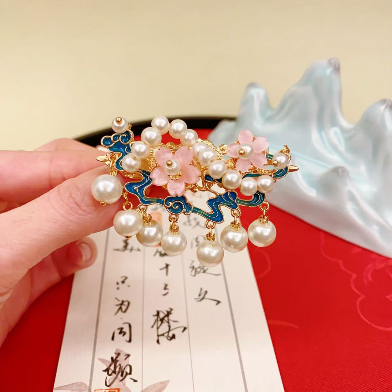 国风国潮烧蓝花朵发夹发卡女早春配饰发饰头饰夹子高级感鸭嘴夹义乌批货详情3