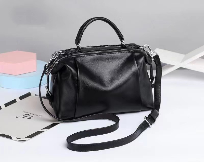 2024新款头层牛皮大容量女士手提包时尚休闲单肩包多功能斜挎包详情6