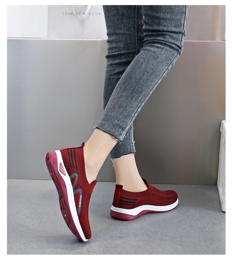 2023新款飞织一脚蹬袜子口休闲女鞋按摩底透气妈妈鞋健步运动鞋详情45