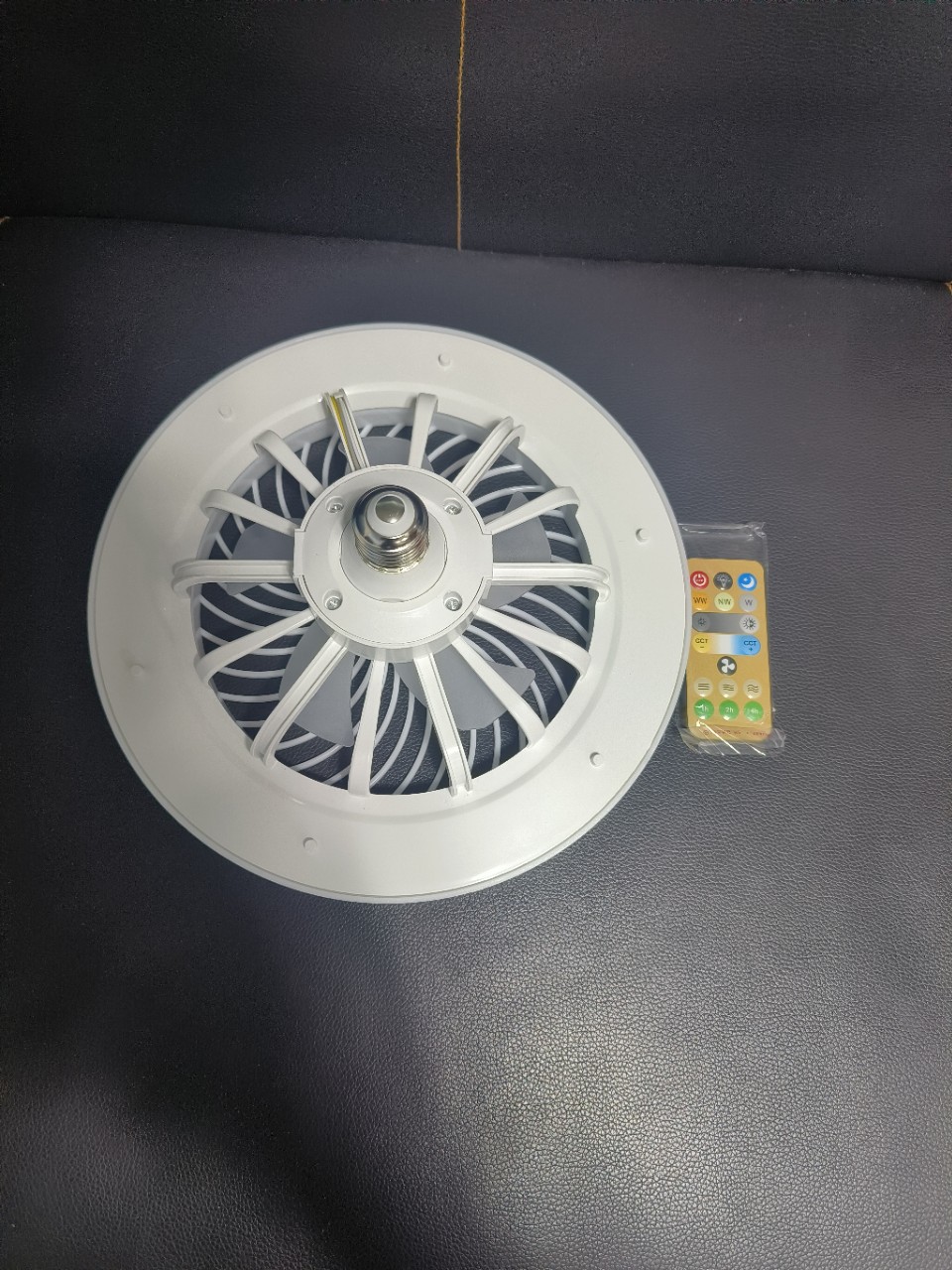 Fan lamp e27 screw-type lamp head leaf led living room, bedroom and dining room 2024 new model invisible multi-functional electric fan lamp pic 2