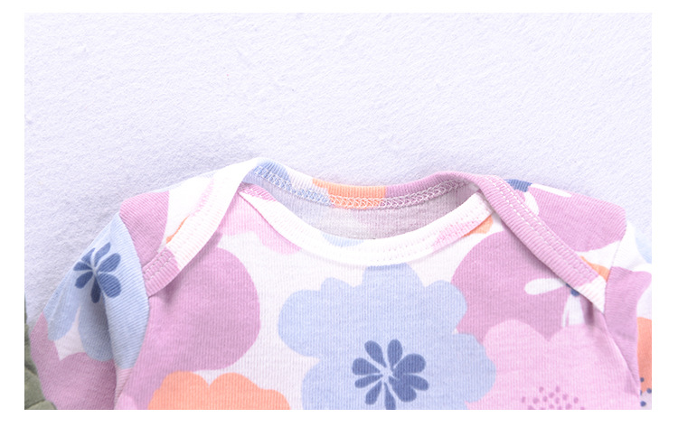 A three-piece set of baby, spring, autumn and winter vests, hooded outerwear, and baby fleece backpack clothing pic 17