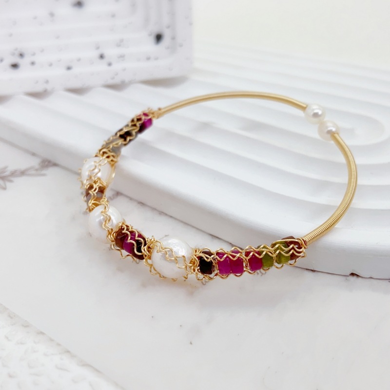 A must-have handcrafted rainbow bracelet, freshwater pearl bracelet, natural and fashionable elastic bracelet and jewelry pic 6