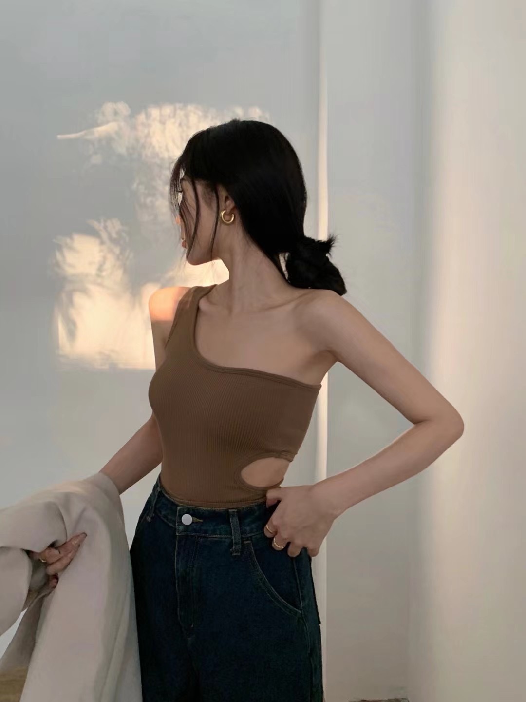 2021新款性感辣妹无痕斜肩抹胸一体固定杯百搭打底外穿裹胸美背女详情30