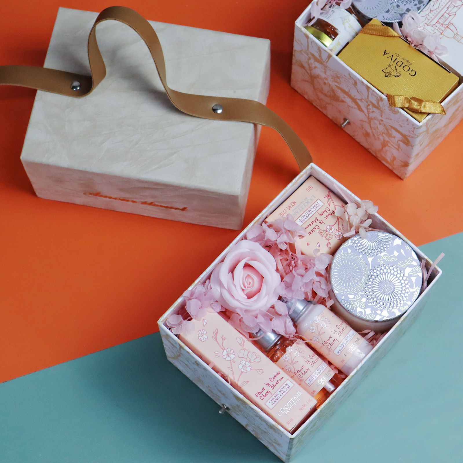 Wholesale hand-held souvenir gift boxes, wedding candy boxes, wedding Instagram Mid-Autumn Festival gift boxes, empty boxes, velvet gift boxes pic 17