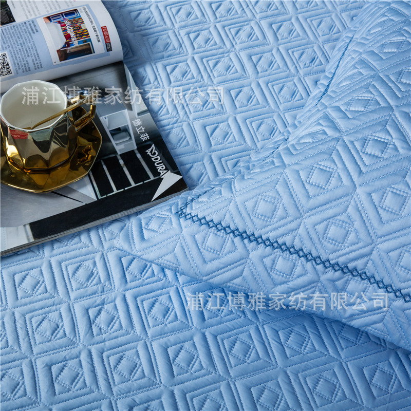 Wholesale of new light luxury 60s long-staple cotton bed cover three-piece set, quilted quilt with thickened cotton interlining, pure cotton bed cover pillowcase pic 29