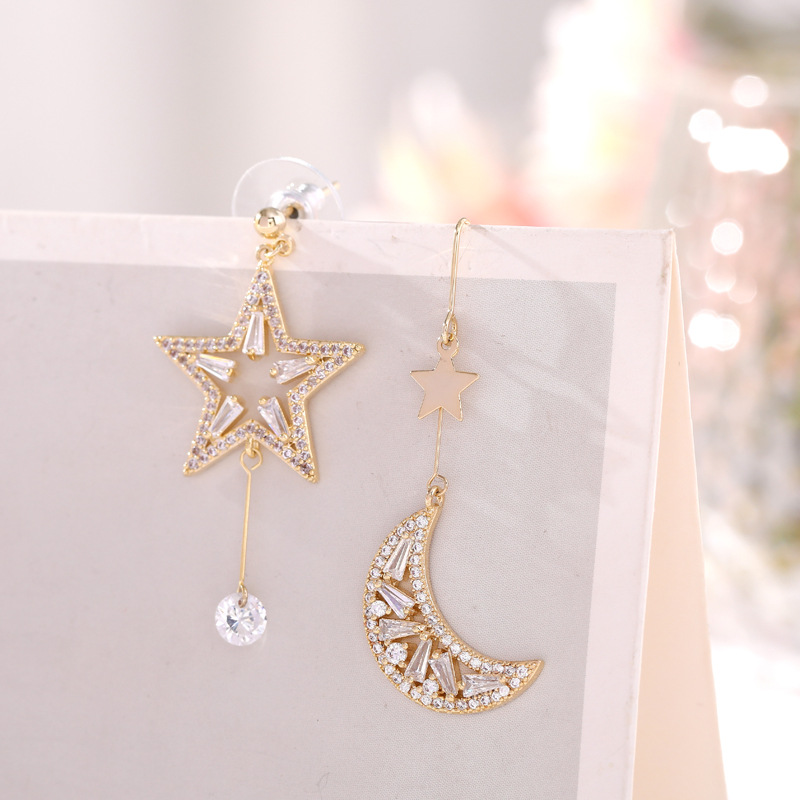 New Korean earrings are directly supplied. Creative silver needles, simple electroplated stud earrings, sweet and fairy-like long earrings are available for wholesale pic 13
