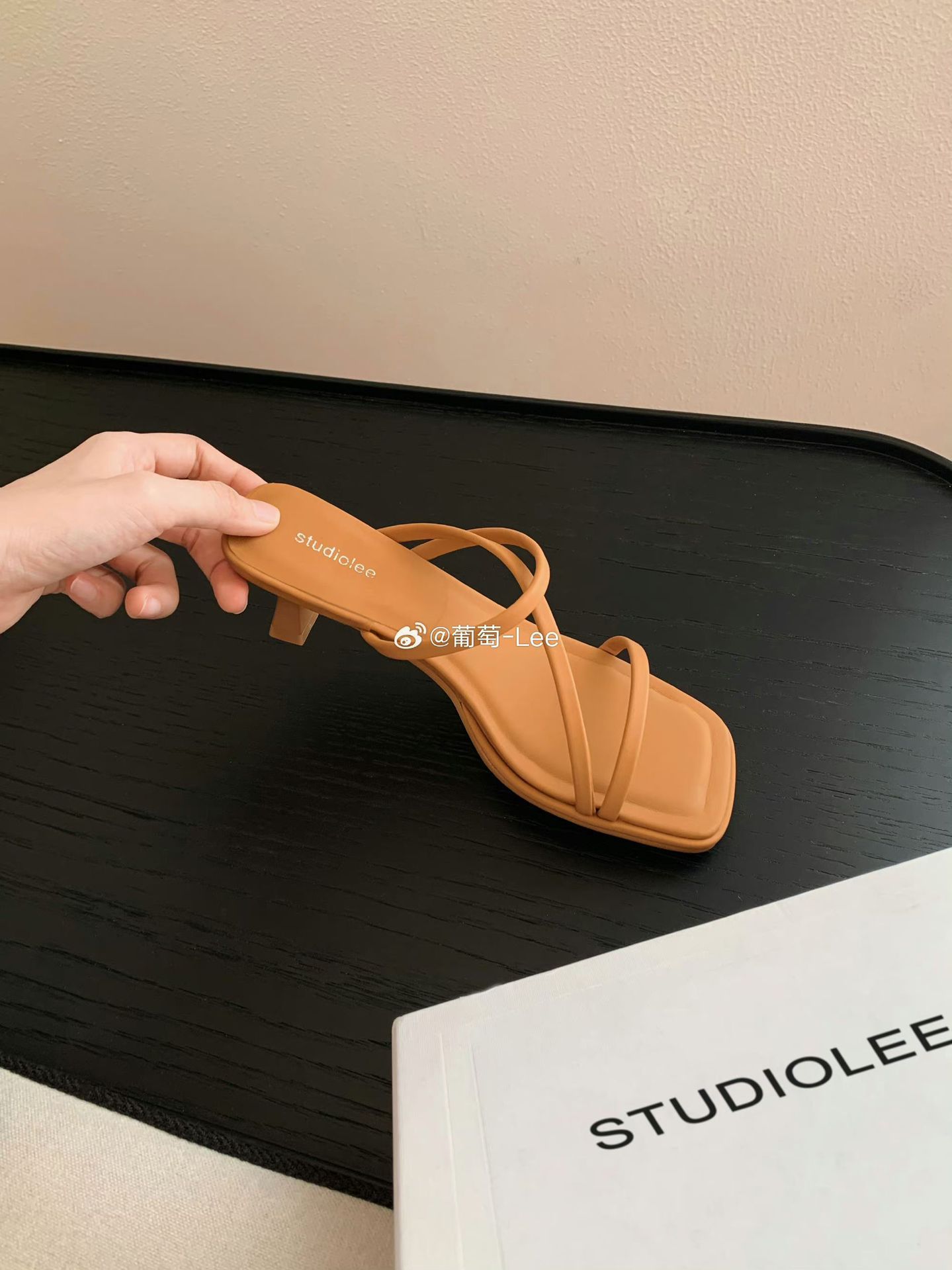 羊皮版法式细带方头显瘦高跟凉拖鞋女夏新款仙女风露趾罗马凉鞋女详情21