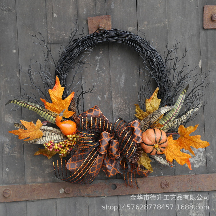 Desheng Cross-border E-commerce Amazon Halloween simulation maple leaf pumpkin Ribbon wall hanging vine ring wreath decoration pic 3