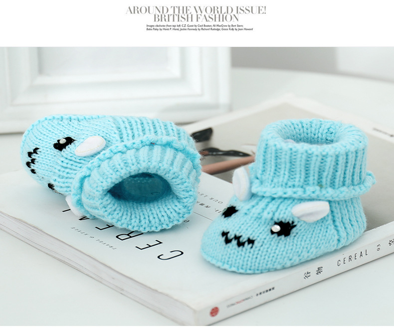 Otoño invierno 0-6 meses tejido a mano zapatos de lana de bebé cien días luna llena bebé no cae zapatos 3 más peluche zapatos de algodón engrosado pic 9