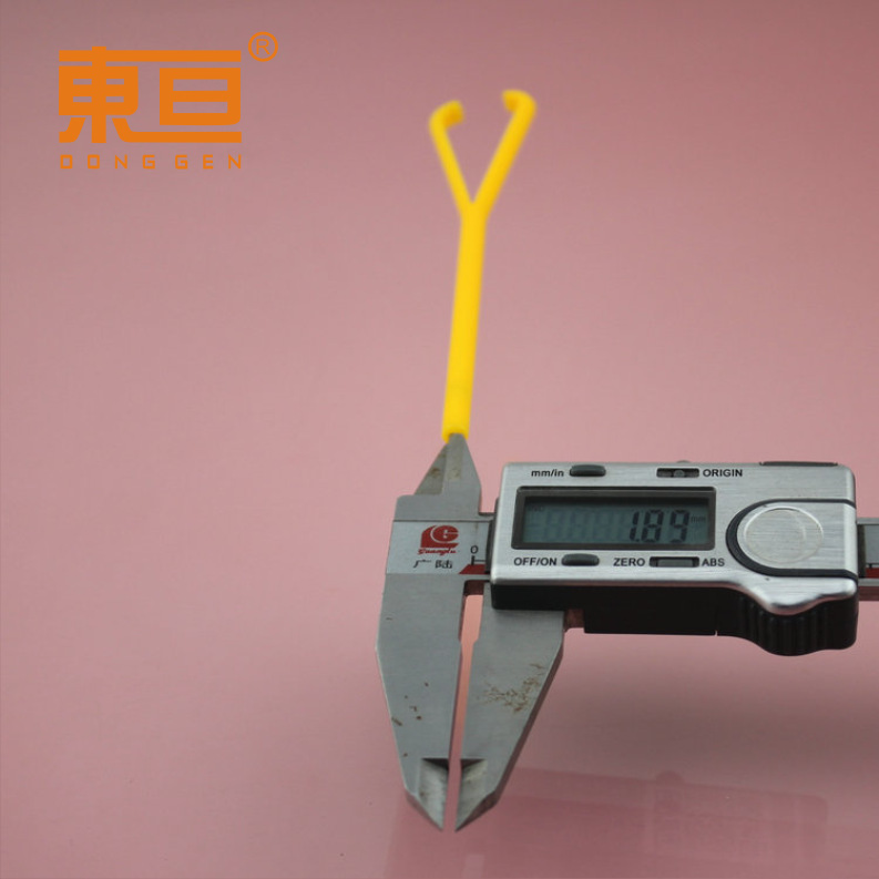 JC1122252A Yellow Fork, plastic fork, toy accessory, technological building block parts pic 2