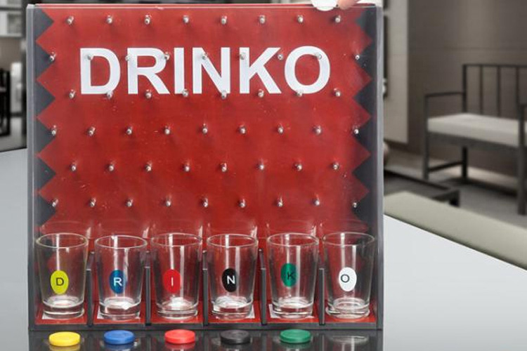 Wine fighting games, wine racks, bar supplies, wine tables, popular drinking games in European and American bars, toys, falling pieces pic 5