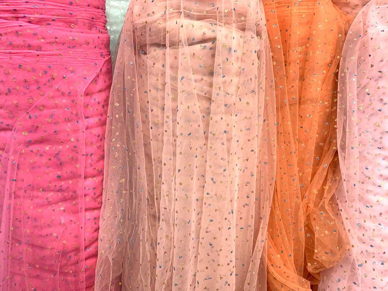 Wholesale of knitted mesh fabric for clothing, toys, puffy skirts, headwear, hair accessories, butterfly knot mesh fabric, and three-color mesh gauze pic 14