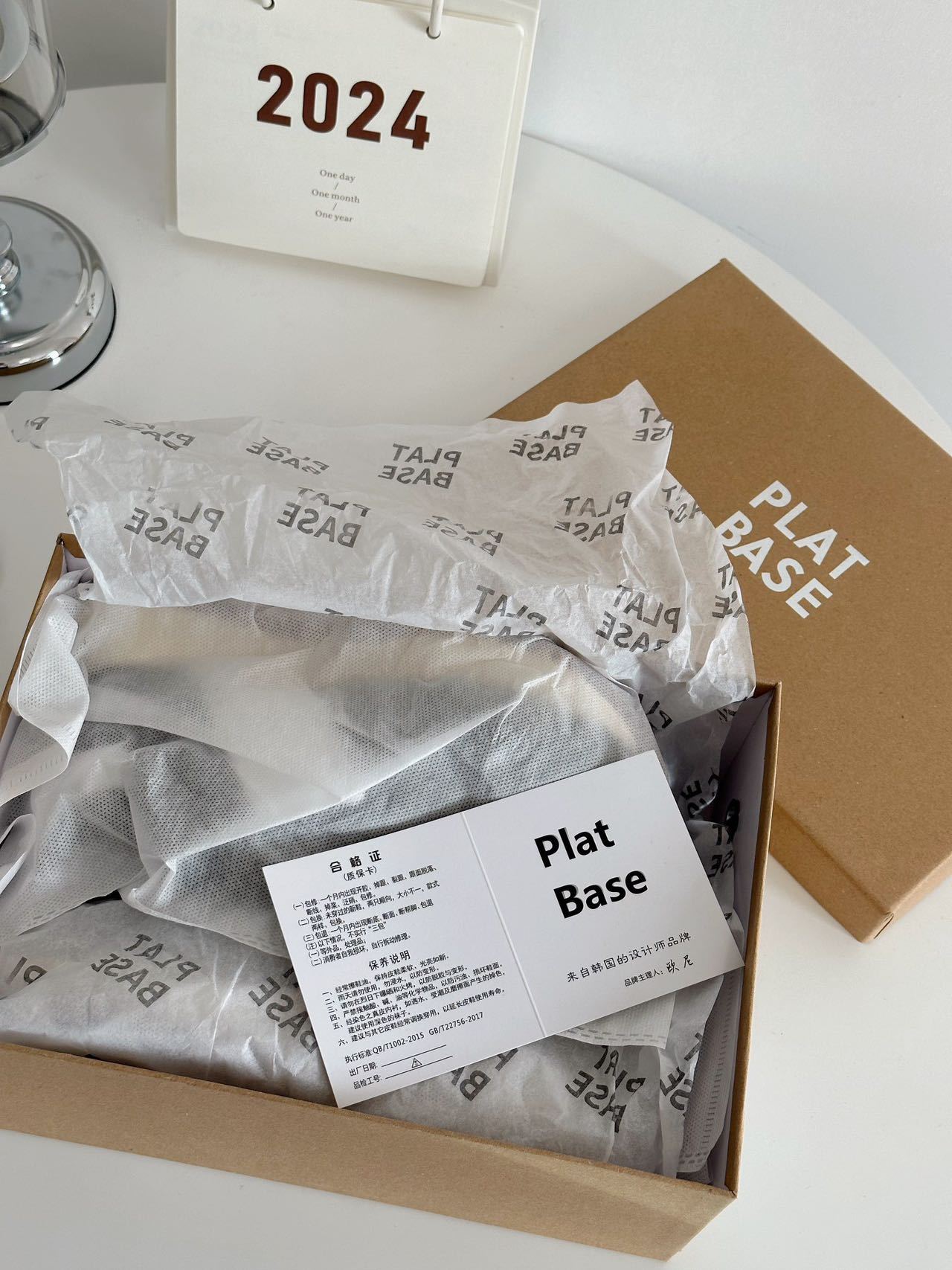 欧洲站2024春季新款时尚休闲百搭真皮复古厚底拼色系带运动鞋详情5