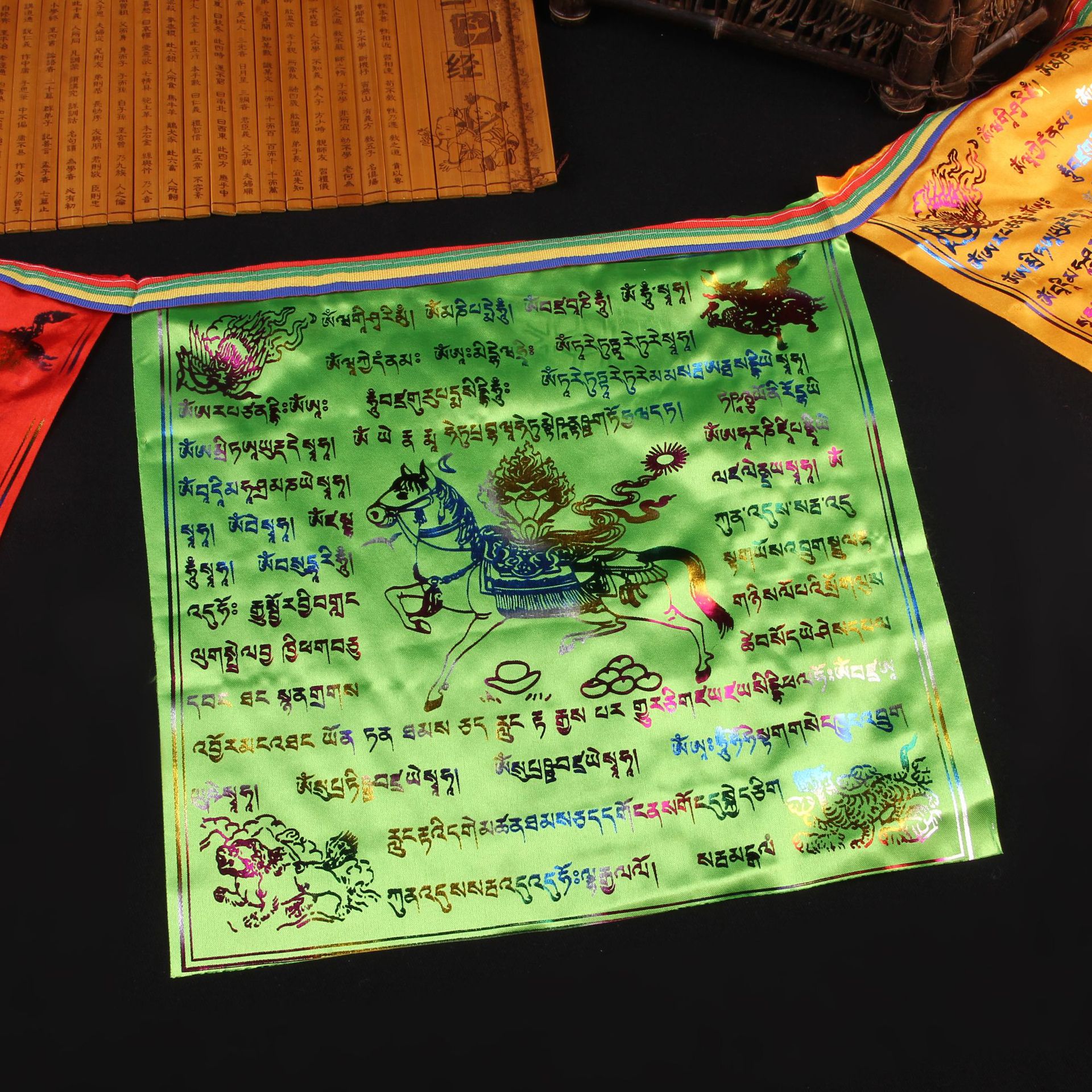 亮彩旗 长3.5米绿.JPG