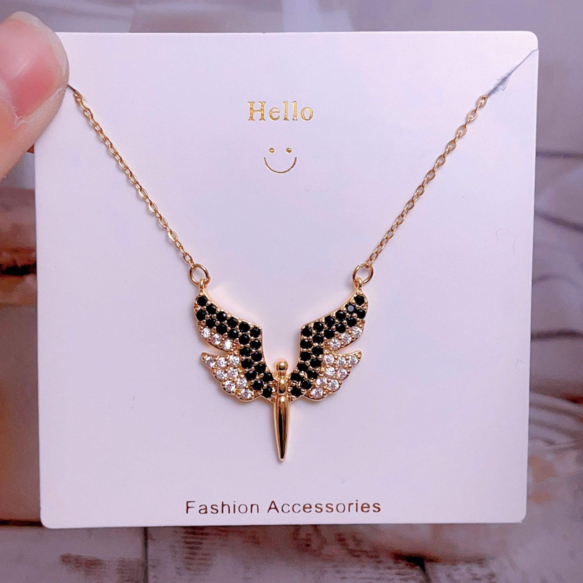 Titanium steel collarbone chain, non-fading wing heart original design, high-end light luxury necklace, direct sales from Yiwu factory pic 7