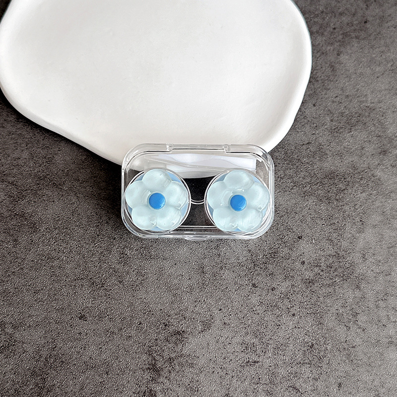 The no-screw cap contact lens case, cute little flower companion box, transparent flip-top one-piece beauty contact box and care box are exclusively for foreign trade pic 9