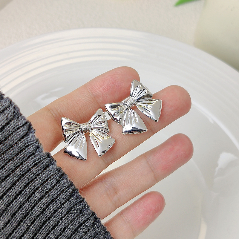 网红fever同款925纯银针金属蝴蝶结耳钉高级感耳环小众复古耳饰品详情29