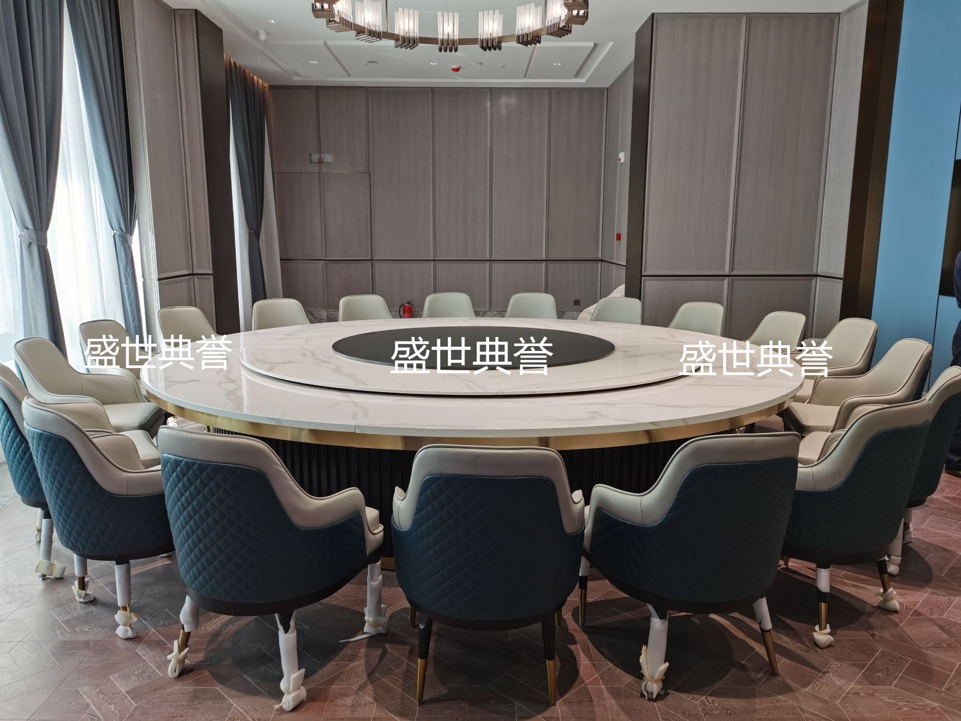 福州星级酒店家具直销海鲜餐厅电动餐桌椅饭店包厢实木餐椅宾利椅详情10