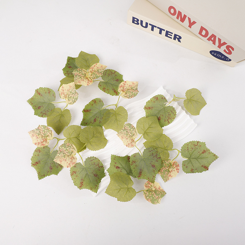 新款 仿真花 仿真叶 葡萄叶家居绿植 装饰叶子厂家批发家具装扮详情3