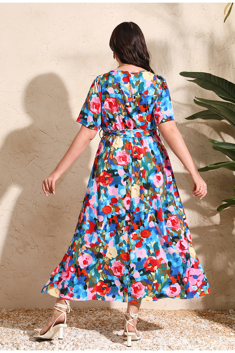 2024 Cross-border new French-style elegant plus-size dress with a V-neck, short sleeve and cinched waist, featuring a simple floral design pic 33