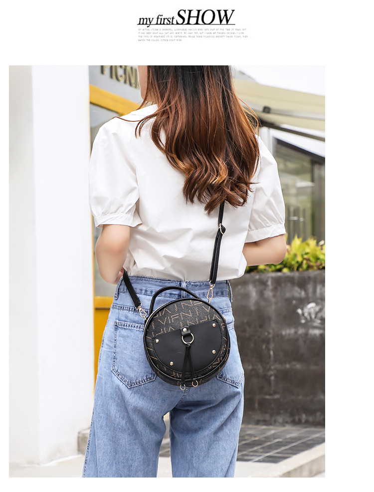 The 2021 new letter-printed double-layer single-shoulder small round bag for women is a fashionable and casual mobile phone bag with an upgraded version pic 12