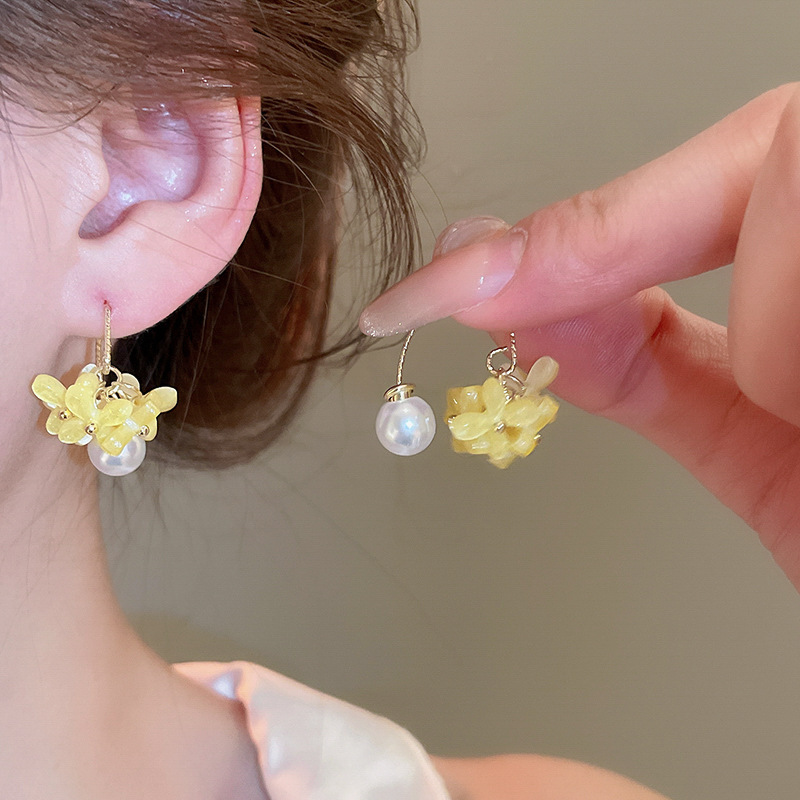 Silver needle yellow flower tassel stud earrings, super fairy-like spring and summer sweet earrings, fashionable, light luxury and high-end earrings for women pic 20