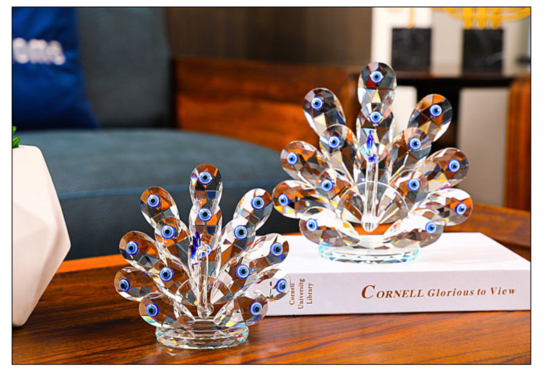 Crystal Peacock tabletop decoration, blue-eyed peacock spreading its tail, exquisite crystal handicraft, home decoration handicraft, Xiangyu Crystal pic 8