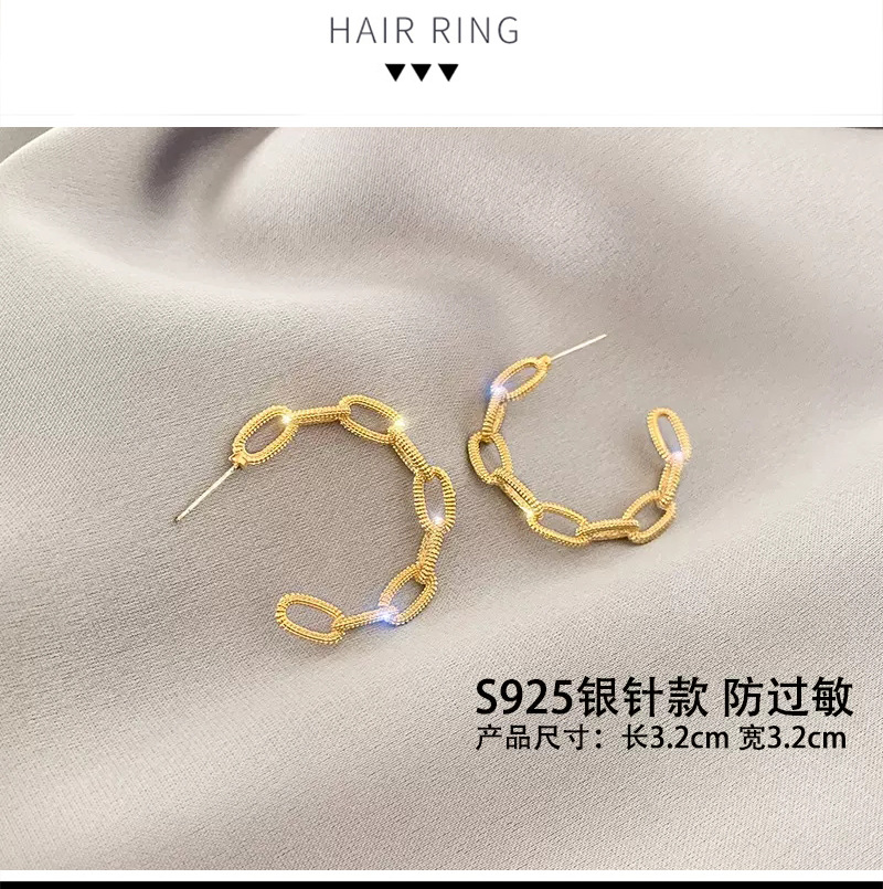 S925 Silver needle European and American style fashionable earrings, simple and elegant, niche and individual, high-end sense, stud earrings for women wholesale pic 22