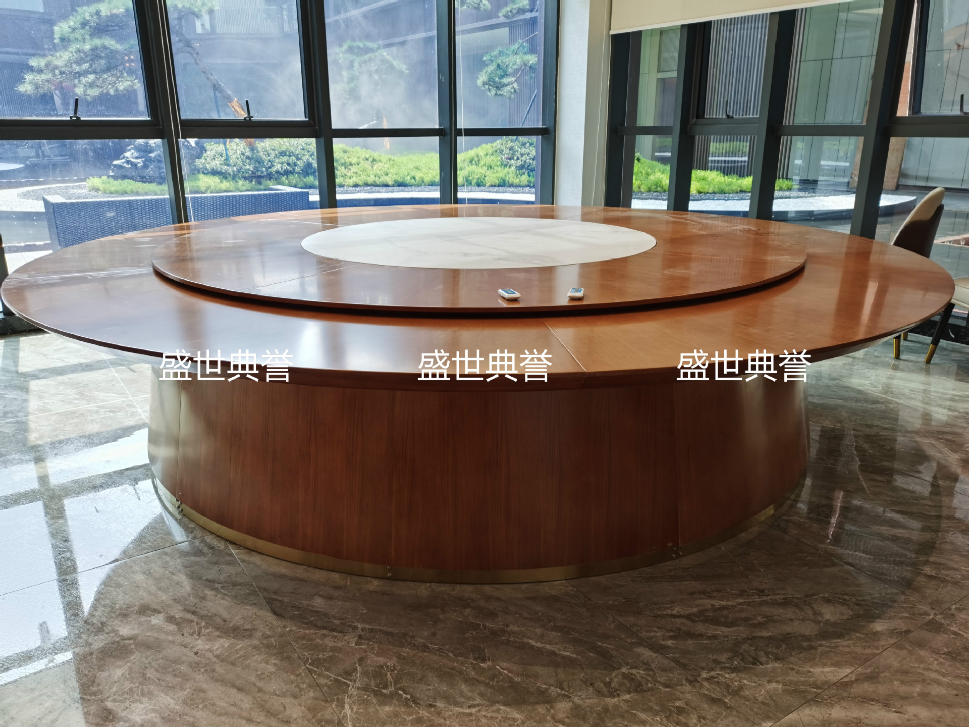 Nantong Seafood Hotel solid wood dining table, restaurant luxury private room, light luxury electric round table, club electric revolving table pic 12