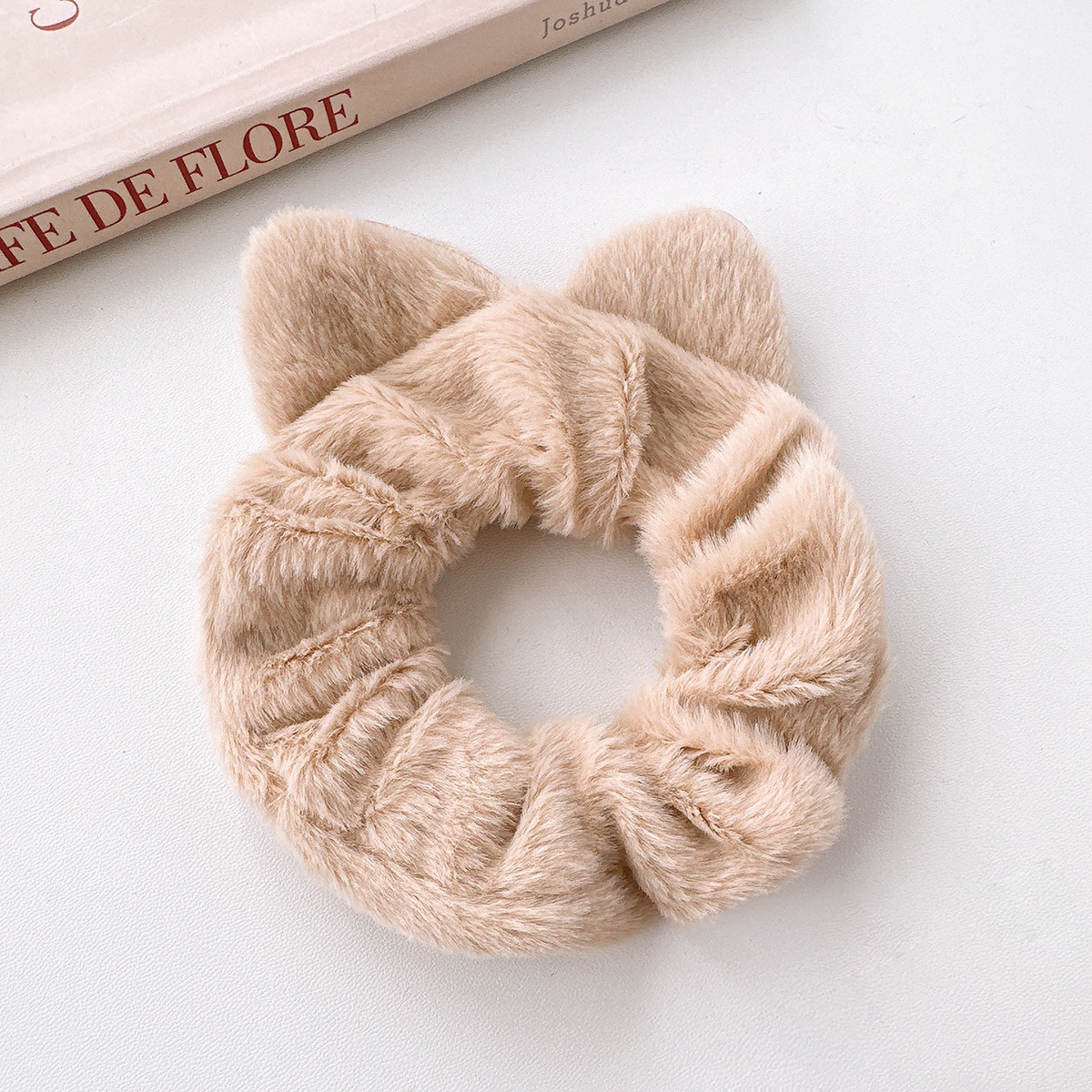 新款秋冬毛绒大肠发圈跨境热卖简约纯色猫耳朵头绳百搭发绳发饰详情14