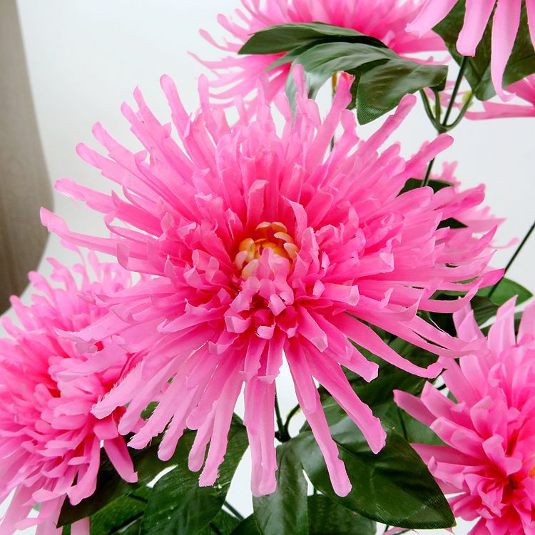 河南厂家现货批发新款仿真菊花中粗杆大把束假花七头金丝菊绢花详情11