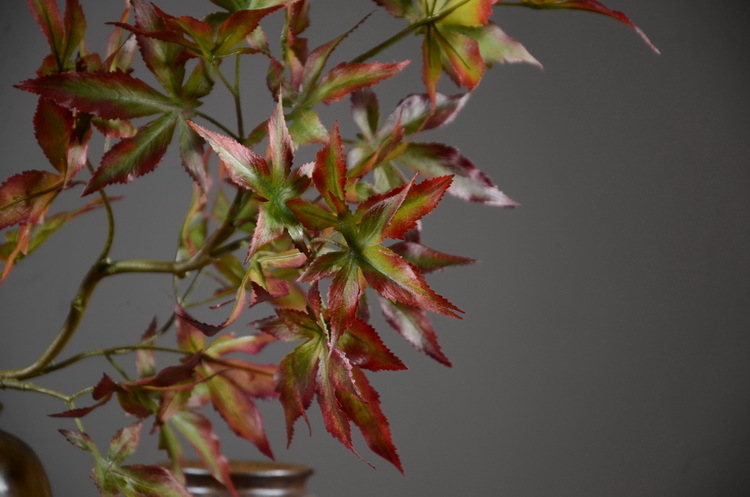 Factory wholesale of artificial flowers, direct sales from the manufacturer, wholesale of artificial green plants, home decoration flowers, red artificial leaves, artificial maple leaves pic 21