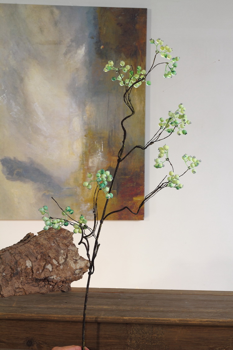 Dongli offers wholesale of grayish-white artificial berries with one-piece consignment, Chinese Zen-inspired ceramic vases for decoration and display, artificial flowers, wild fruits, and horse mulberry fruits pic 6