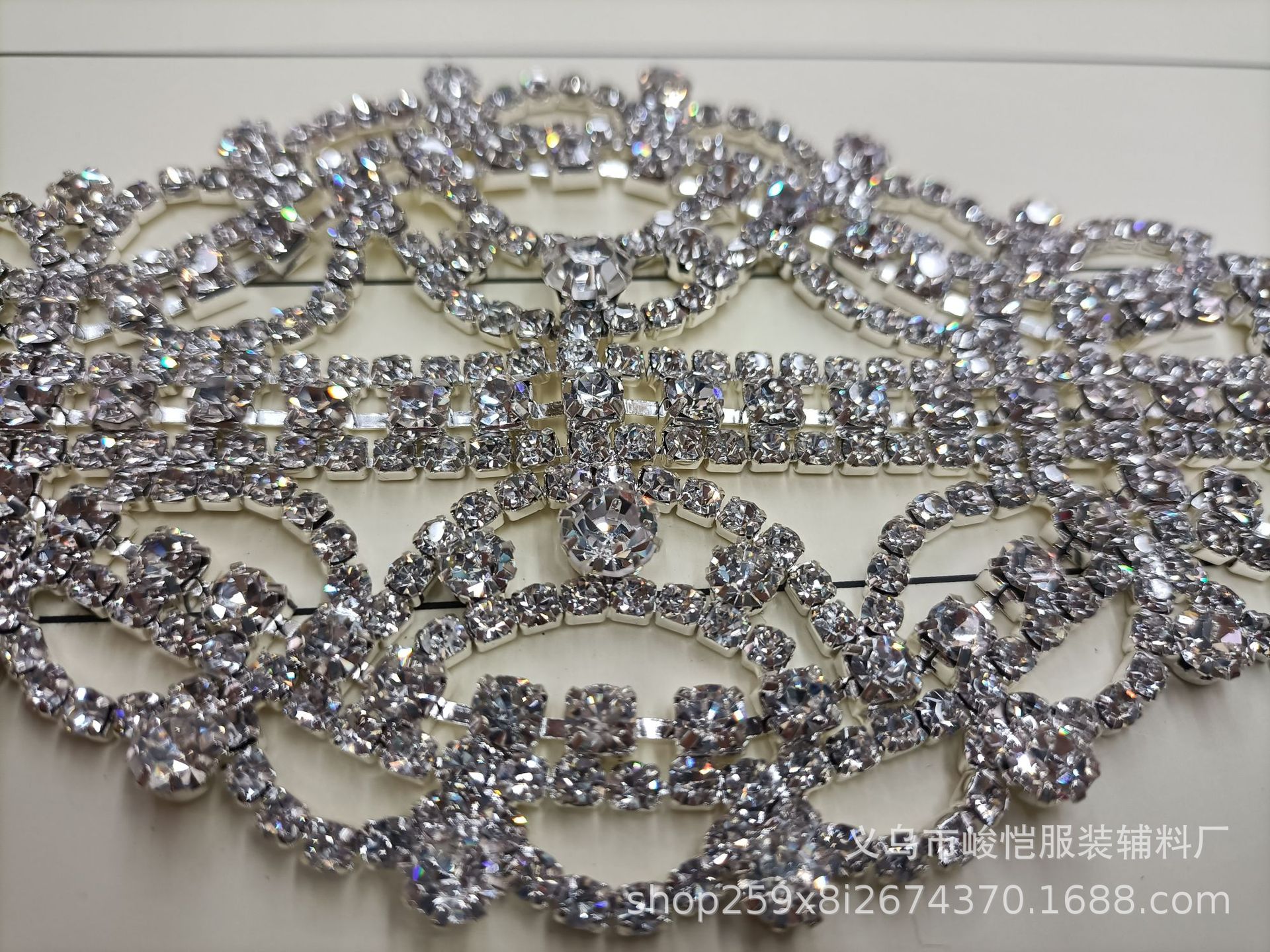 New hand-sewn diamond jewelry accessories, wedding dress accessories, belt decorations, DIY handcrafted materials, rhinestone decals pic 3
