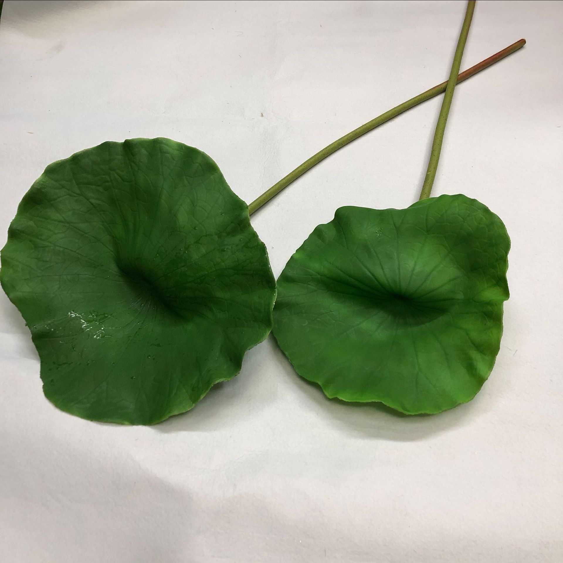 Simulated stem lotus, pu lotus leaf, hand-felt lotus, plastic lotus bud, lotus pod, Chinese rural style Buddhist hall decorative flower pic 9