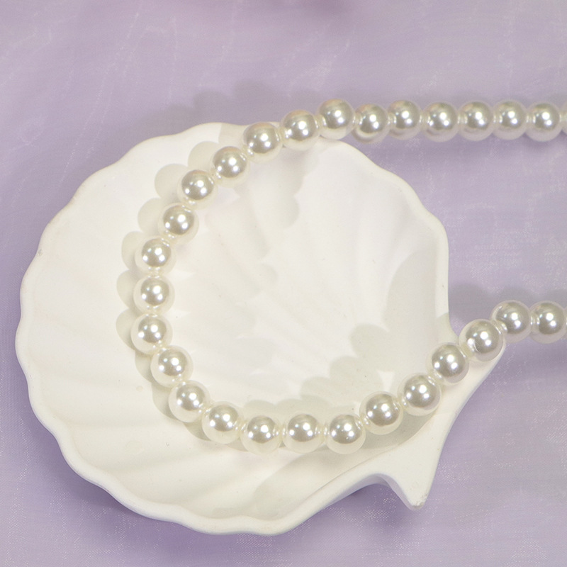 French light luxury fever pearl necklace, women's niche light luxury collarbone chain, simple and versatile, elegant necklace batch pic 6