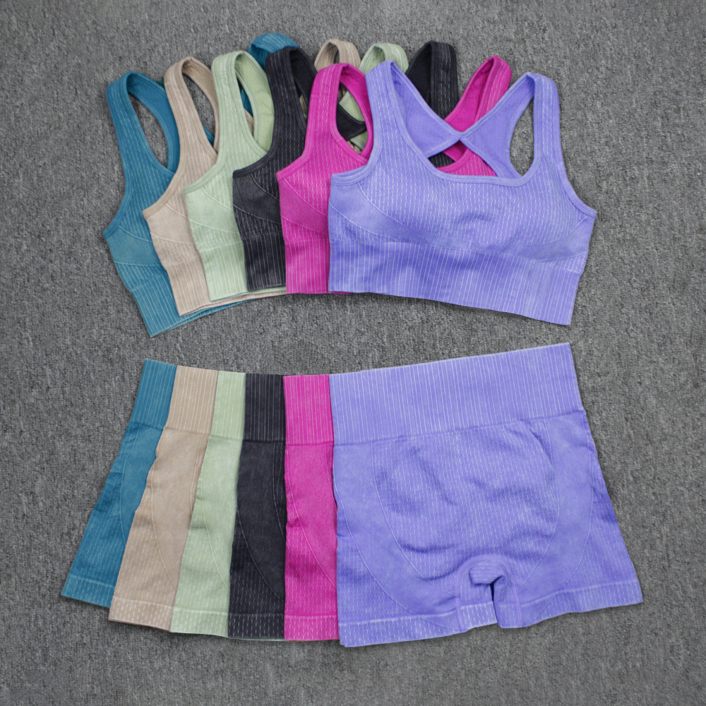 无缝砂洗蜜桃臀短裤文胸套装高腰提臀瑜伽三分裤水洗紧身短裤两件详情7