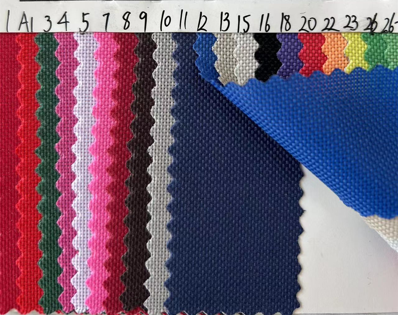 Wholesale of 600D Oxford cloth, 6*6PU fabric, polyester luggage fabric, storage bags, pet printing material pic 5