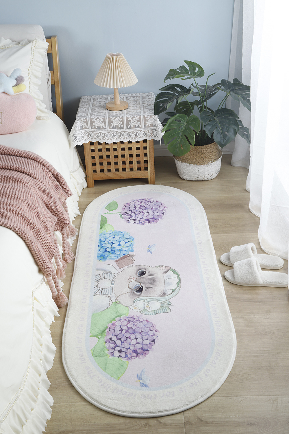 Soft bedside blanket for cute pets in home bedroom, cute bay window mat for young girls, oval thickened pet carpet pic 20