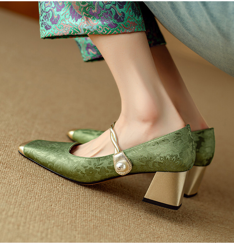 新中式国朝风单鞋2024春季新款百搭复古法式粗跟方头浅口女士单鞋详情10