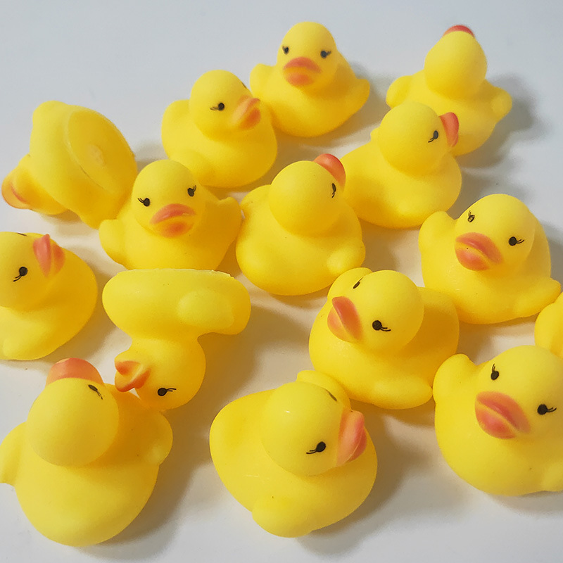 Cross-border water play, little yellow duck pinching and chirping sounds, little duck bathing toys, swimming pool stress relief, milk tea shop small gifts pic 63