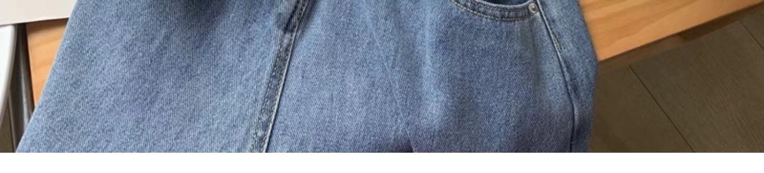 Apricot-colored V-neck knitted short-sleeved T-shirt for women, summer ice silk cardigan, Hong Kong-style chic. Pair it with a short cropped top and off-the-shoulder top pic 3