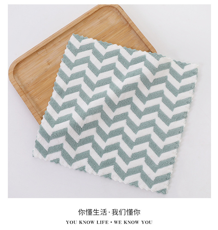 [LOVELY HOME] [hold ja] wholesale coral fleece wheel spike square toalla absorbente de cocina paño suave para niños de kindergarten wipe hand toalla pic 17