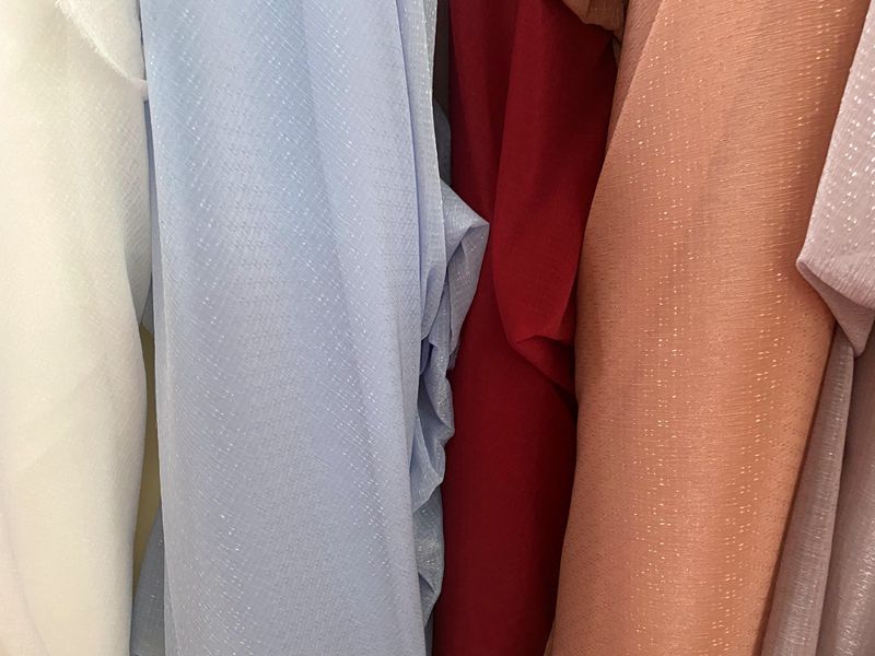 Wholesale of new polyester clothing, skirt, yarn fabric, toys, headwear, hair accessories, scarf fabric, dot star yarn and wrinkled fabric pic 8