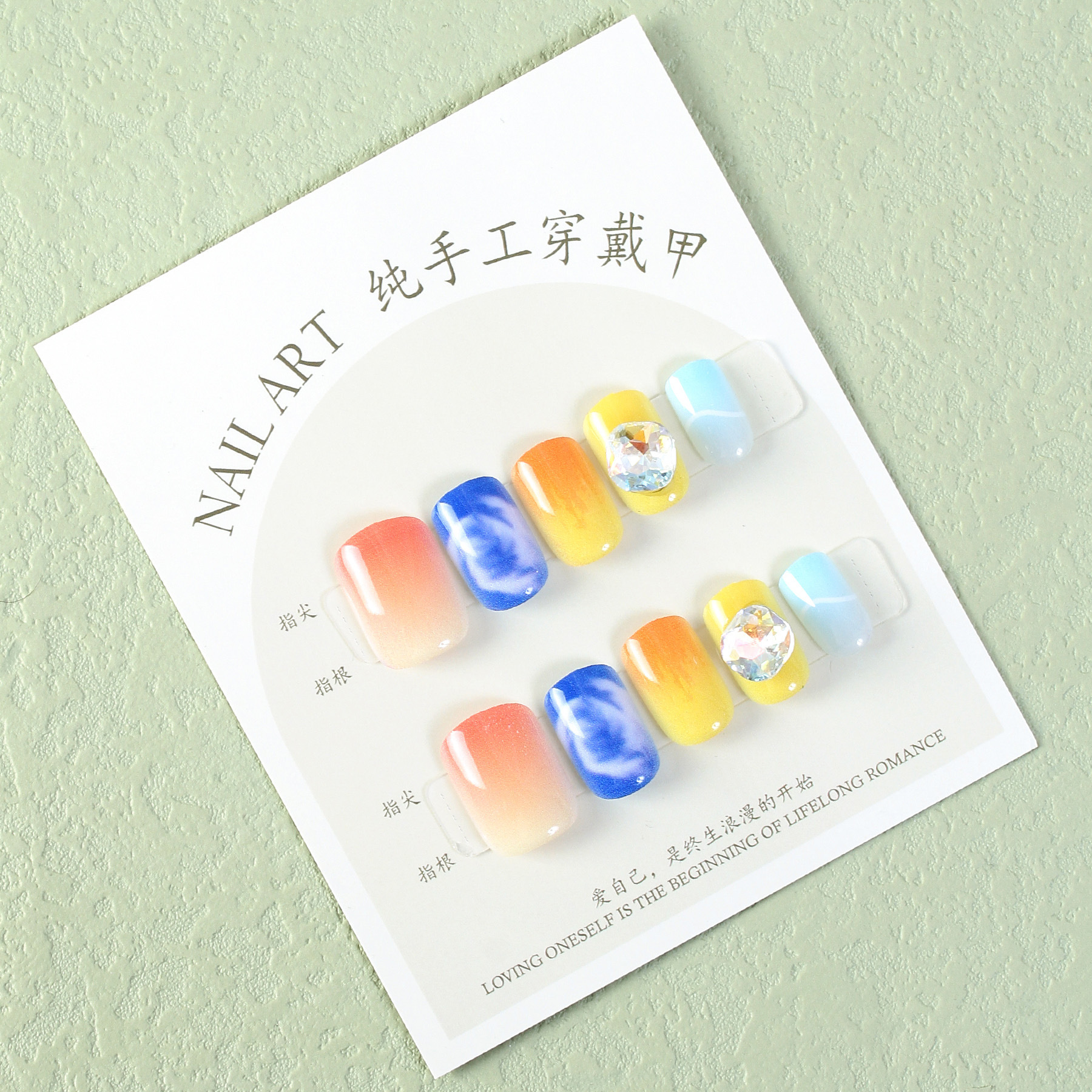 手工穿戴甲新款甜美小短甲清新蓝天白云美甲贴片假指甲现货批发详情13